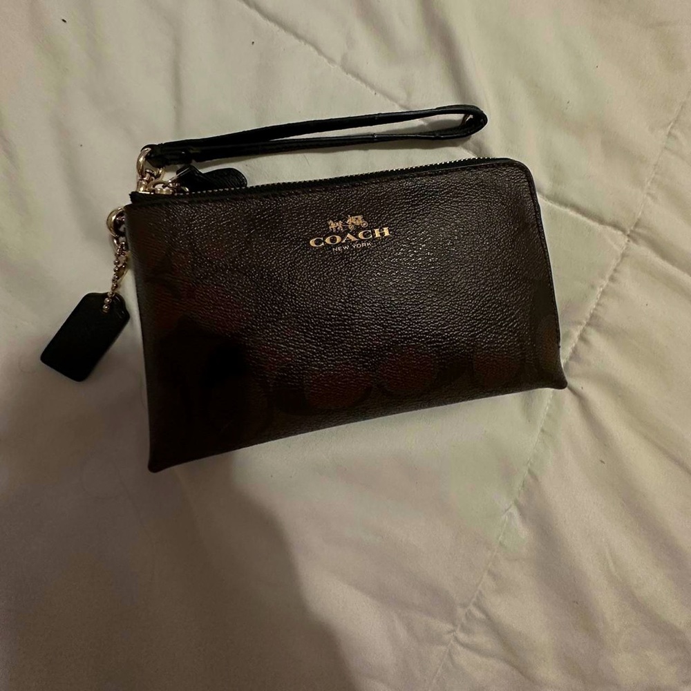 Coach double zip wristlet